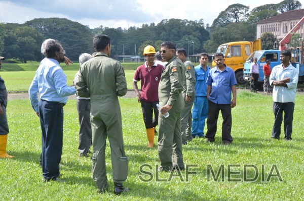 Sri
Lanka Air Force conducts underslung operation at Hanthane Hill